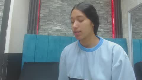 Snapshot of lil_rose2006 chatting on 4, 11, 2025 lil_rose2006 online show from 4, 11, 2025