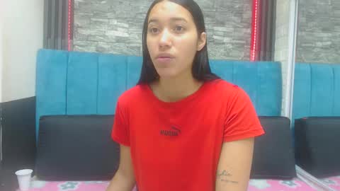 Snapshot of lil_rose2006 chatting on 8, 11, 2025 lil_rose2006 online show from 8, 11, 2025