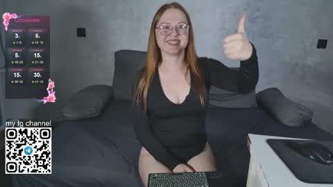 Snapshot of lila_pitt chatting on 17, 9, 2025 lila_pitt online show from 17, 9, 2025