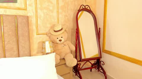 Snapshot of lilabeily chatting on 5, 12, 2024 lila bailey online show from 5, 12, 2024