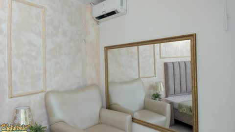 lila bailey  online show from 29, 9, 2025