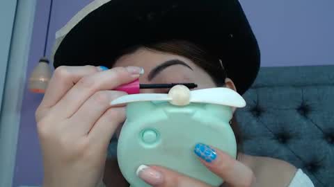 Snapshot of lilasuni chatting on 13, 9, 2025 Lilasuni online show from 13, 9, 2025