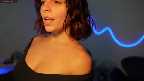 Rebecca online show from 28, 5, 2026