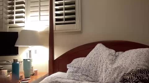 Snapshot of lilbi85_ chatting on 16, 12, 2024 lilbi85_ online show from 16, 12, 2024