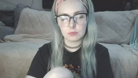 emily ryanson online show from 13, 7, 2026