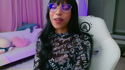 Snapshot of lileviemarie chatting on 18, 1, 2025 evie online show from 18, 1, 2025
