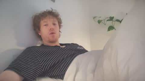 Snapshot of lilginge1 chatting on 26, 9, 2025 lilginge1 online show from 26, 9, 2025