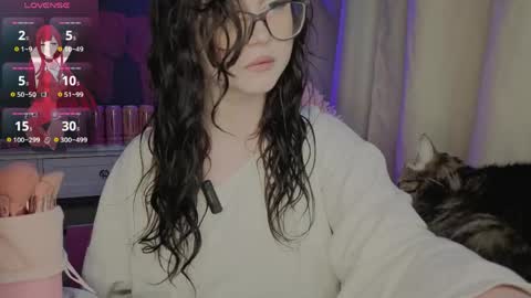 Nika and Lori online show from 11, 5, 2026