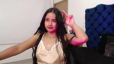 Snapshot of lili666_ chatting on 17, 10, 2025 Lili online show from 17, 10, 2025