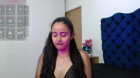 Snapshot of lili666_ chatting on 2, 11, 2025 Lili online show from 2, 11, 2025