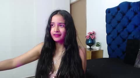 Snapshot of lili666_ chatting on 18, 11, 2025 Lili online show from 18, 11, 2025