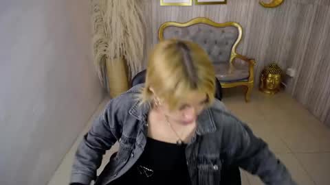 Snapshot of lili_conor_s chatting on 25, 2, 2025 Lili online show from 25, 2, 2025