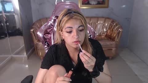 Snapshot of lili_conor_s chatting on 25, 2, 2025 Lili online show from 25, 2, 2025