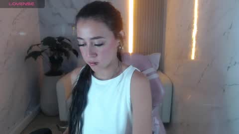 lili_mint_tf online show from 7, 5, 2026