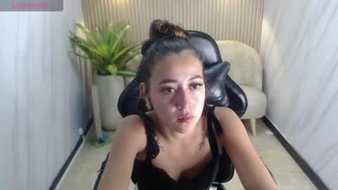 lili_mint_tf online show from 15, 5, 2026