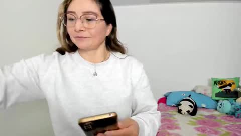 Snapshot of lilia344965 chatting on 11, 2, 2025 liliamilf online show from 11, 2, 2025