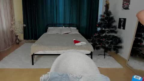 Snapshot of lilia_moons chatting on 8, 1, 2026 Lilia online show from 8, 1, 2026