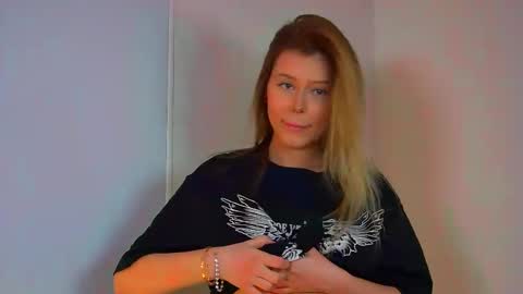 Mia online show from 18, 2, 2025