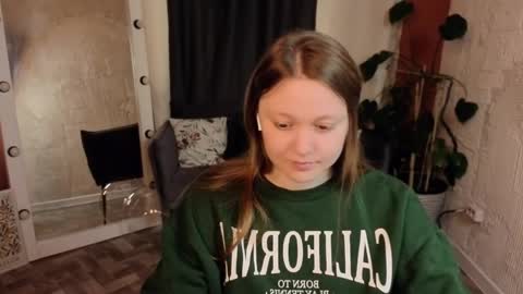 Lilian online show from 11, 4, 2026