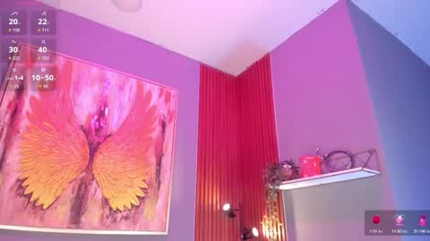 Snapshot of lilian_vergara chatting on 8, 11, 2025 holis soy lily chang no olvides el pulgar arriba es muy importante para mi 3 independent model online show from 8, 11, 2025