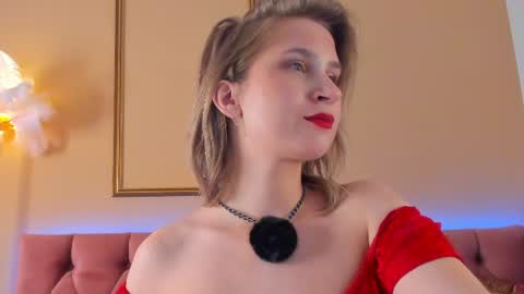 Lilian  online show from 25, 6, 2026