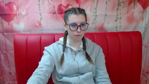 lilianashine online show from 1, 4, 2026