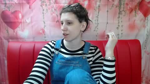 lilianashine online show from 7, 4, 2026