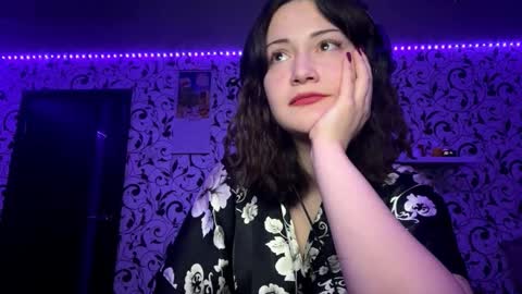 Snapshot of lilianasomsana chatting on 11, 11, 2025 Lili online show from 11, 11, 2025