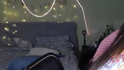 Snapshot of liliatlu chatting on 27, 10, 2025 Lilu online show from 27, 10, 2025