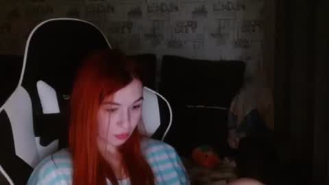 liliawoolf online show from 6, 1, 2025