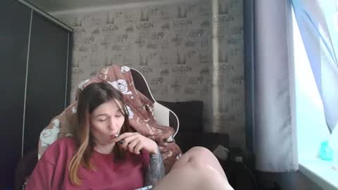 Snapshot of liliawoolf chatting on 19, 4, 2026 liliawoolf online show from 19, 4, 2026