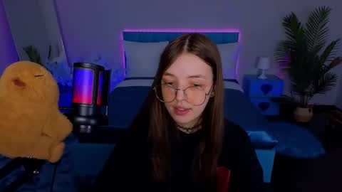 Lili Bakery online show from 13, 9, 2025