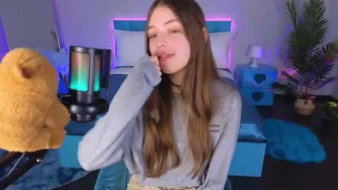 Lili Bakery online show from 10, 10, 2025