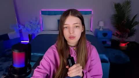 Lili Bakery online show from 18, 11, 2025