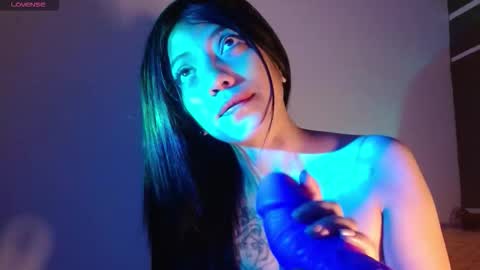 Snapshot of lilidesire chatting on 9, 10, 2025 Simone 3 online show from 9, 10, 2025