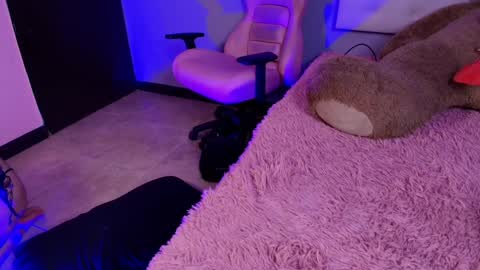 lili online show from 6, 12, 2024