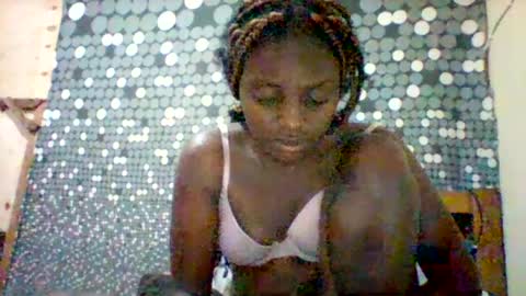 liligal online show from 24, 6, 2026