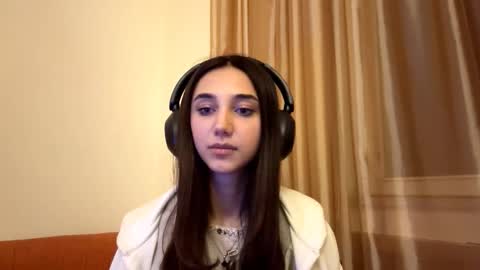 Snapshot of lilihalvorsen chatting on 28, 9, 2025 Lina online show from 28, 9, 2025