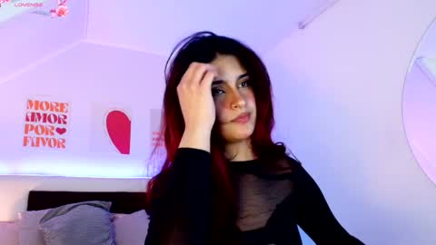 Lilith Savett online show from 27, 5, 2026