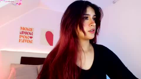 Lilith Savett online show from 2, 7, 2026