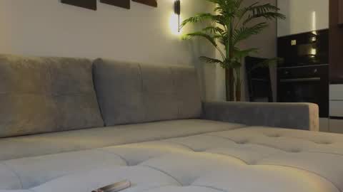 Snapshot of lililok101 chatting on 10, 10, 2025 lililok101 online show from 10, 10, 2025