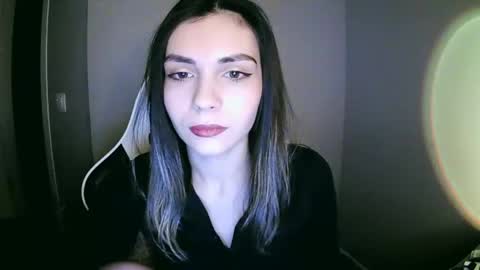 Snapshot of lilirose_x chatting on 21, 12, 2024 lilirose online show from 21, 12, 2024