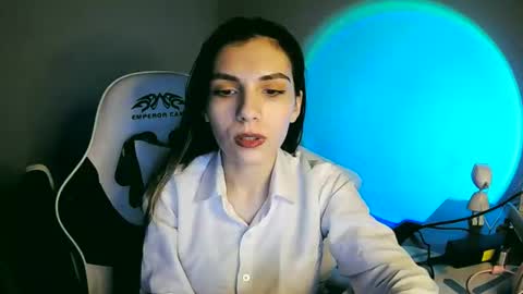 Snapshot of lilirose_x chatting on 22, 12, 2024 lilirose online show from 22, 12, 2024