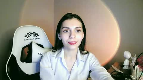 Snapshot of lilirose_x chatting on 30, 12, 2024 lilirose online show from 30, 12, 2024