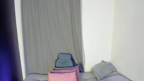 Snapshot of lilirouse chatting on 24, 9, 2025 lilirouse online show from 24, 9, 2025
