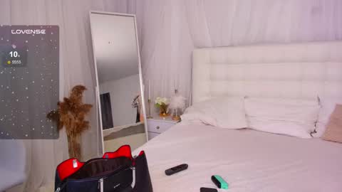 Snapshot of lilit_1love chatting on 14, 9, 2025 Lilit online show from 14, 9, 2025