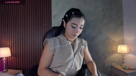 Snapshot of lilith__rosse chatting on 1, 10, 2025 Lilith Rosse online show from 1, 10, 2025