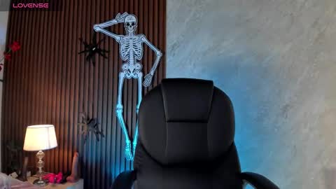 Snapshot of lilith__rosse chatting on 30, 10, 2025 Lilith Rosse online show from 30, 10, 2025