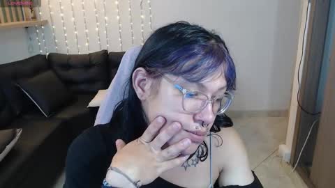 lilith  online show from 6, 3, 2026