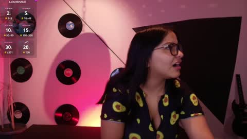 Lilith and Khloe  online show from 25, 9, 2025